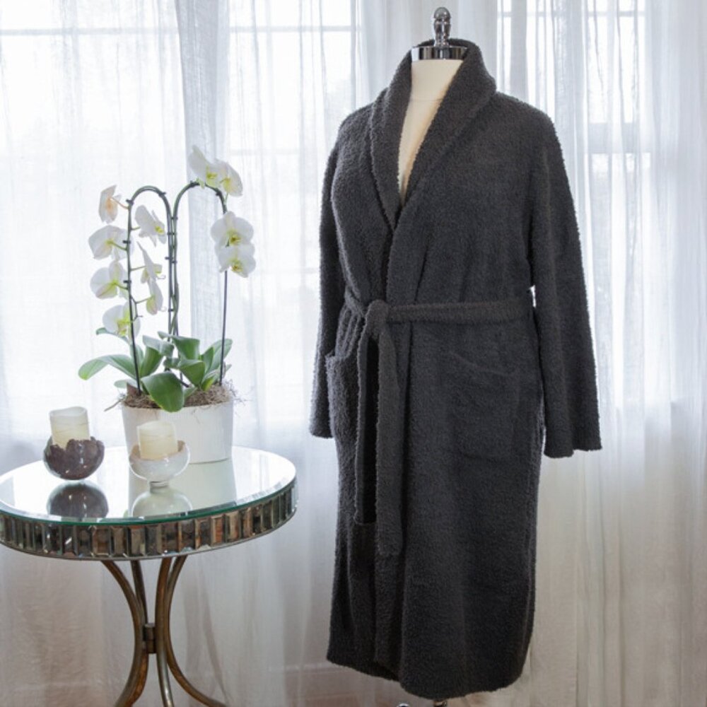 NWOT BAREFOOT DREAMS COZY CHIC ADULT ROBE - UNISEX size 2 - Oprah's Favorite!